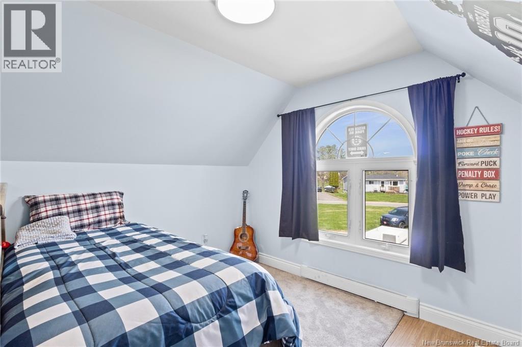 7 Coronation Court - 29