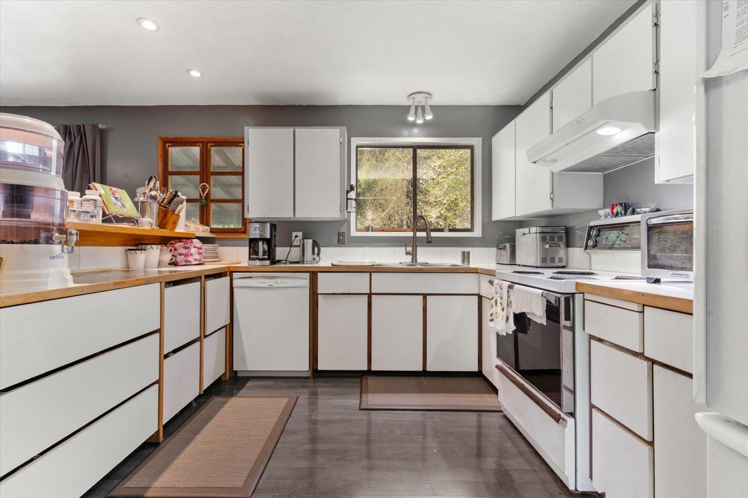 4 Bed, 3 Bath House for Sale in Abbotsford – 33380 WREN CRESCENT, Abbotsford - Image 18