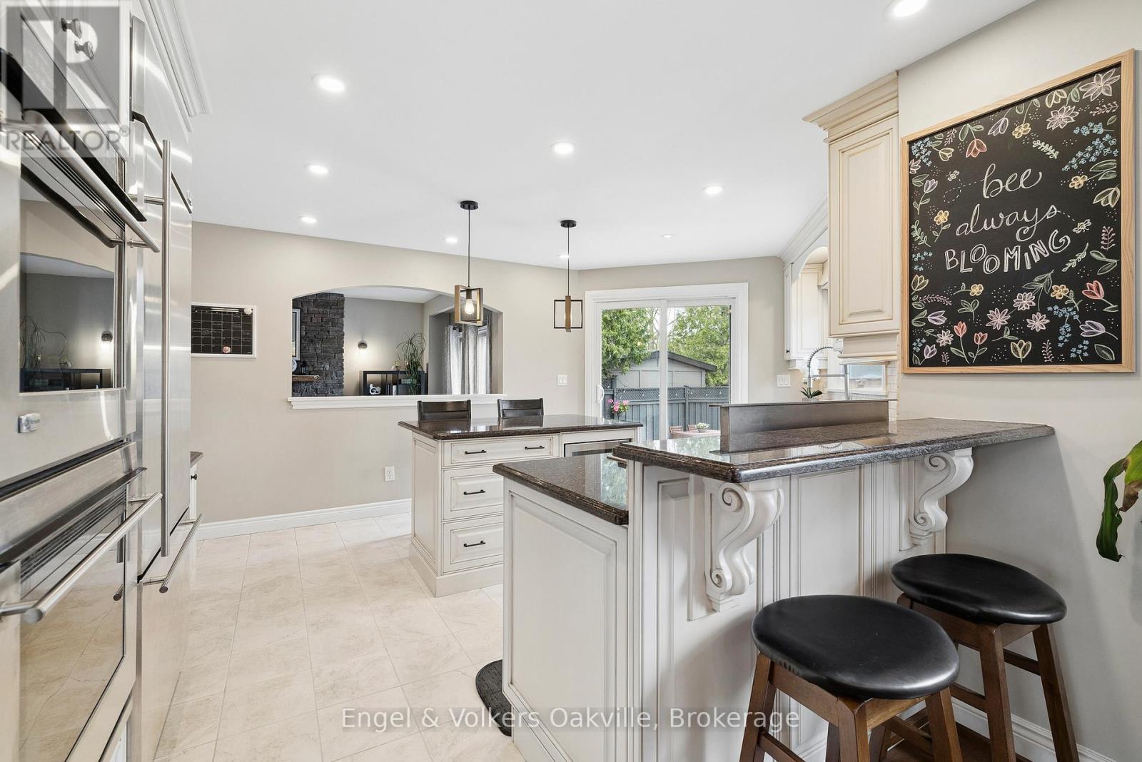 1375 FALGARWOOD DRIVE - 8