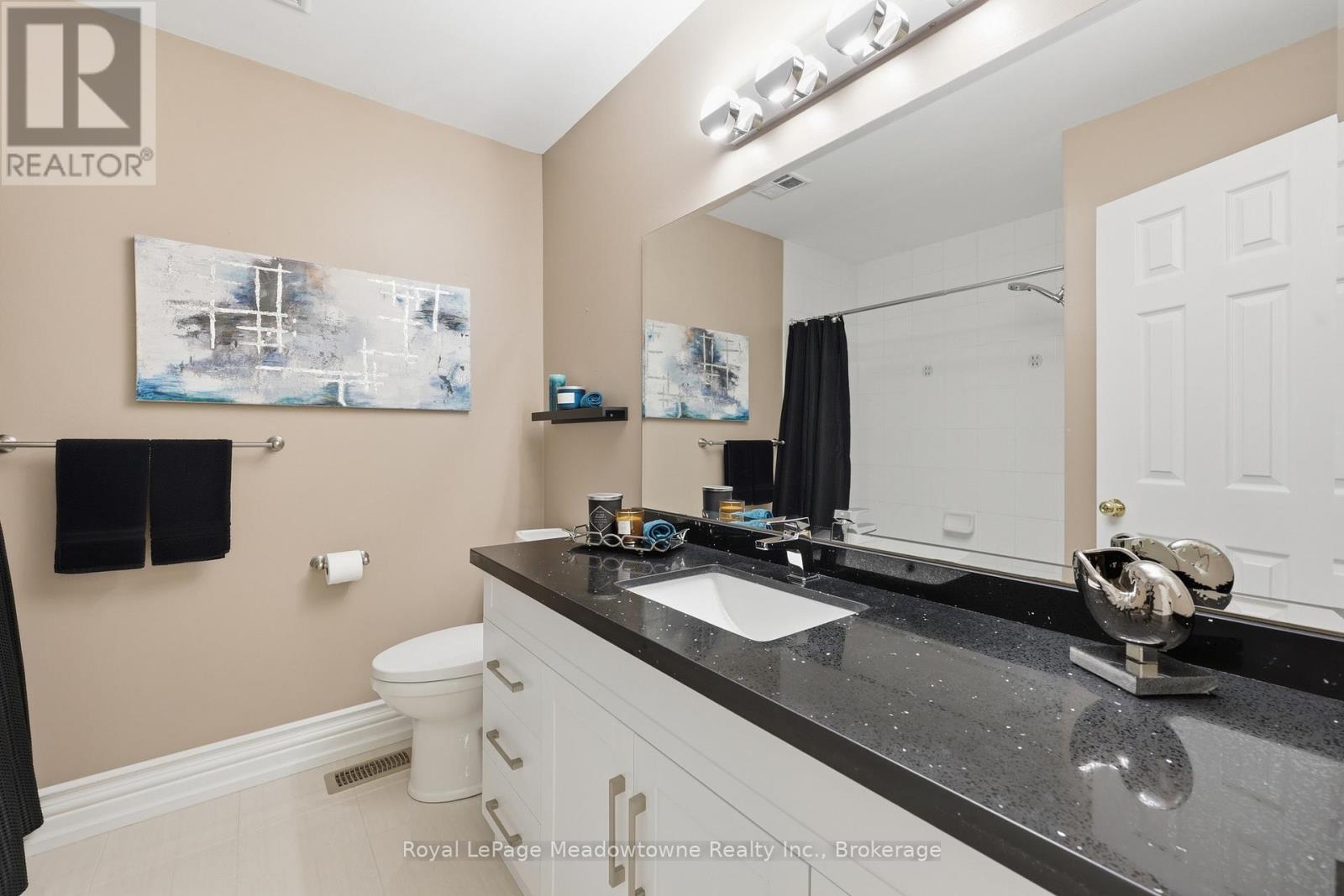 40 COOLSPRING CRESCENT - 20