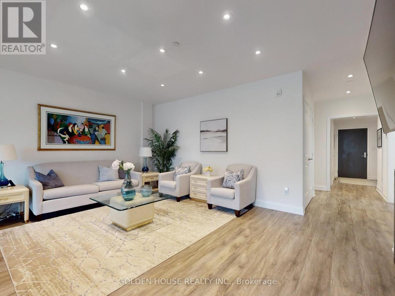 #403 200 WOODBINE AVENUE - 13