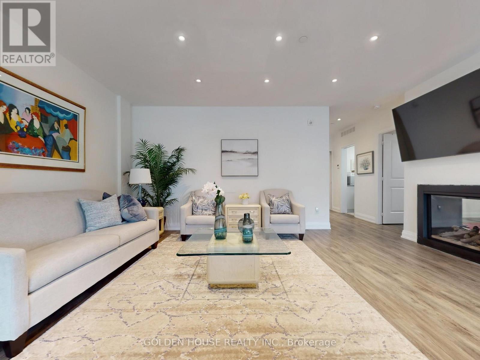 #403 200 WOODBINE AVENUE - 14