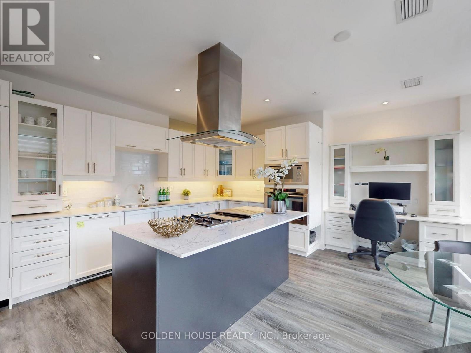 #403 200 WOODBINE AVENUE - Image 2