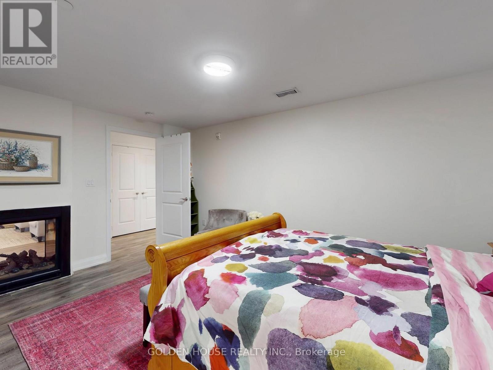 #403 200 WOODBINE AVENUE - 20