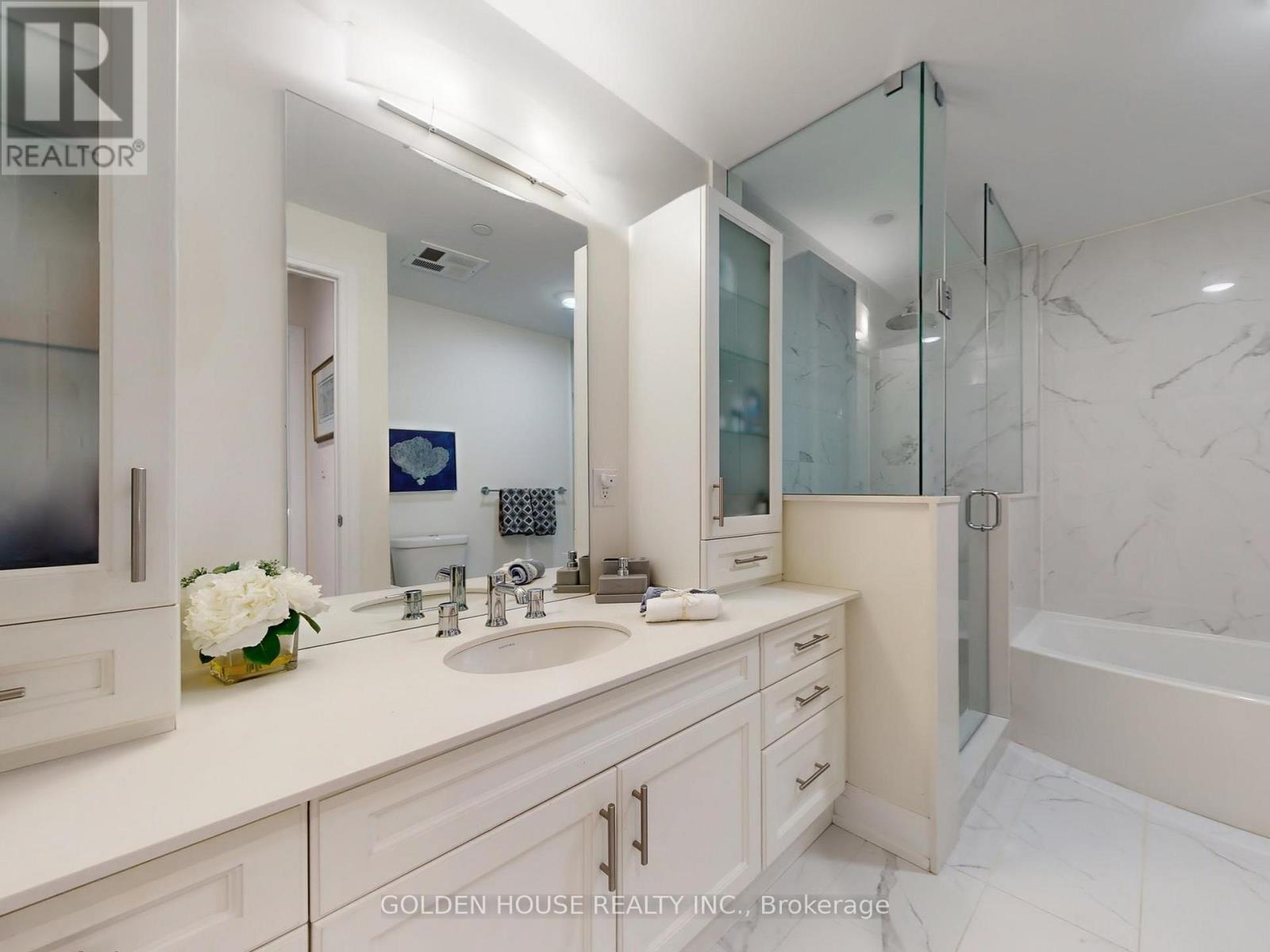 #403 200 WOODBINE AVENUE - 27