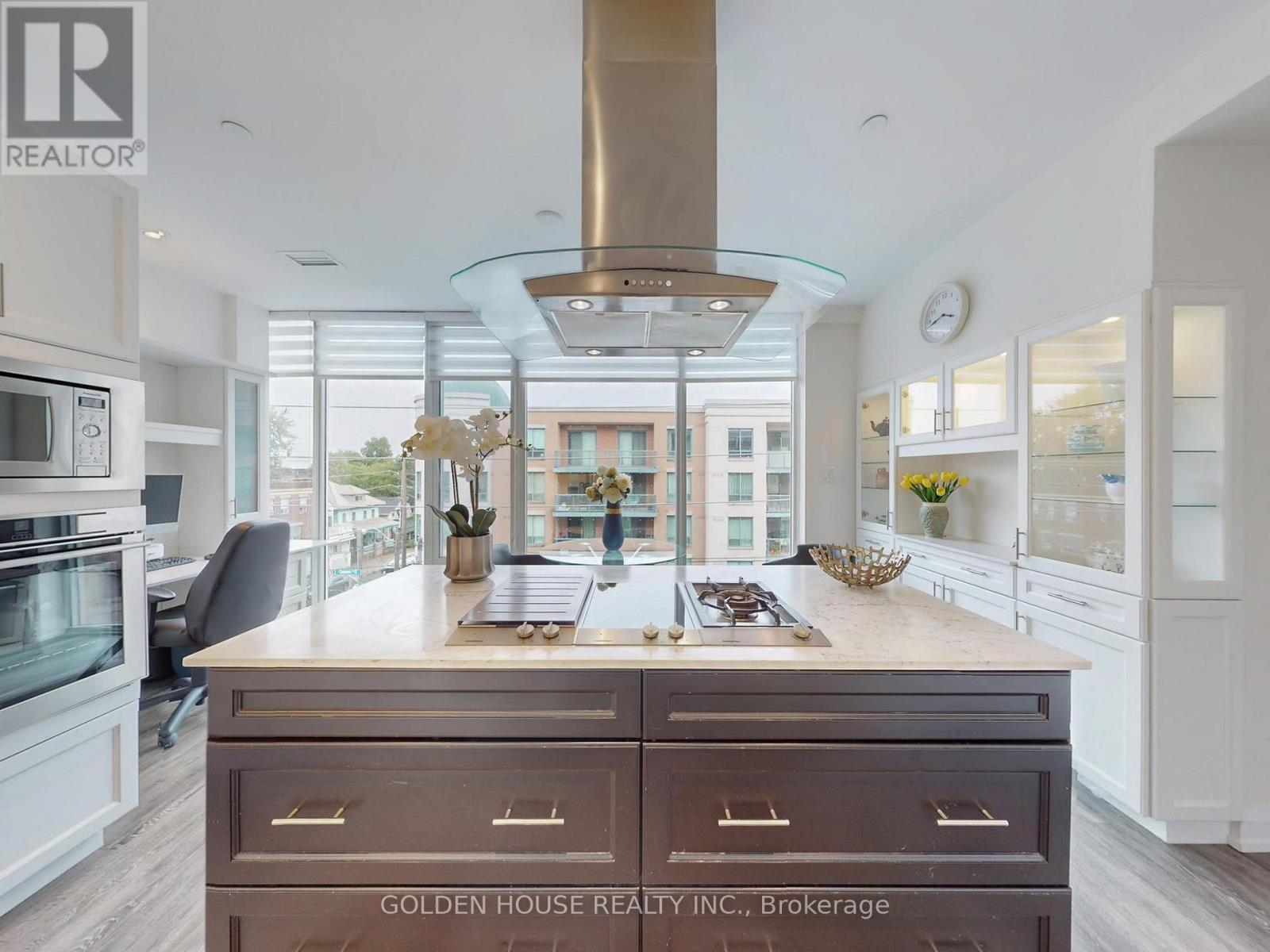 #403 200 WOODBINE AVENUE - Image 3
