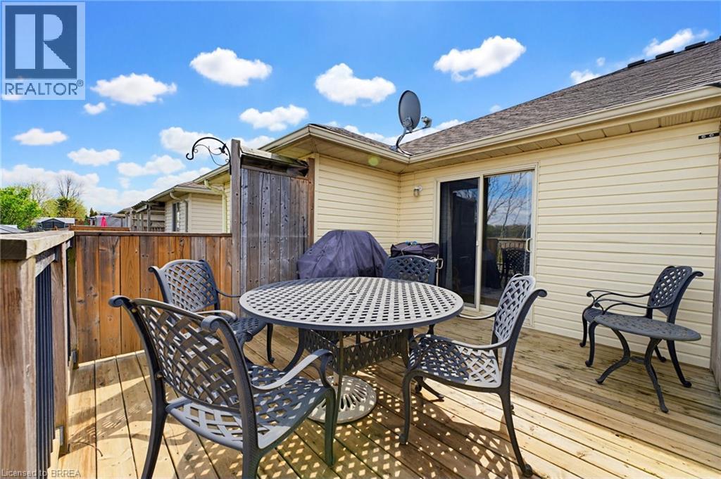 157 WHITLAW Way, Paris, Ontario, N3L4C9 — Photo 7