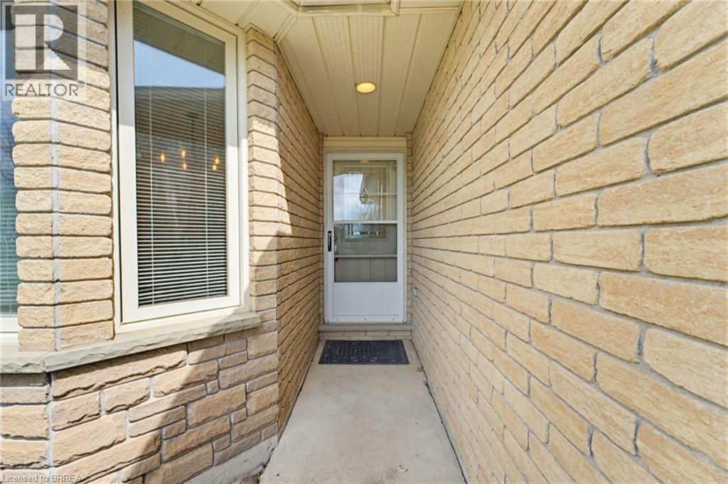 157 WHITLAW Way, Paris, Ontario, N3L4C9 — Photo 16