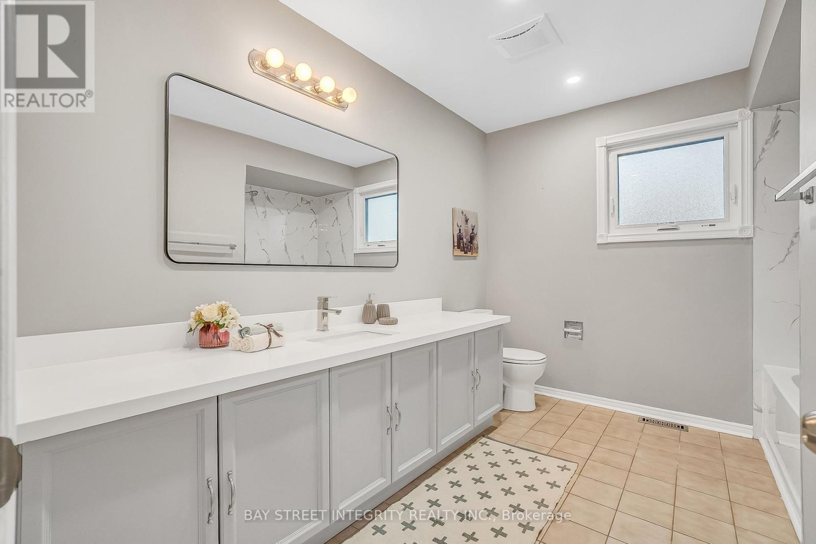 354 WATERSIDE CRESCENT - 24