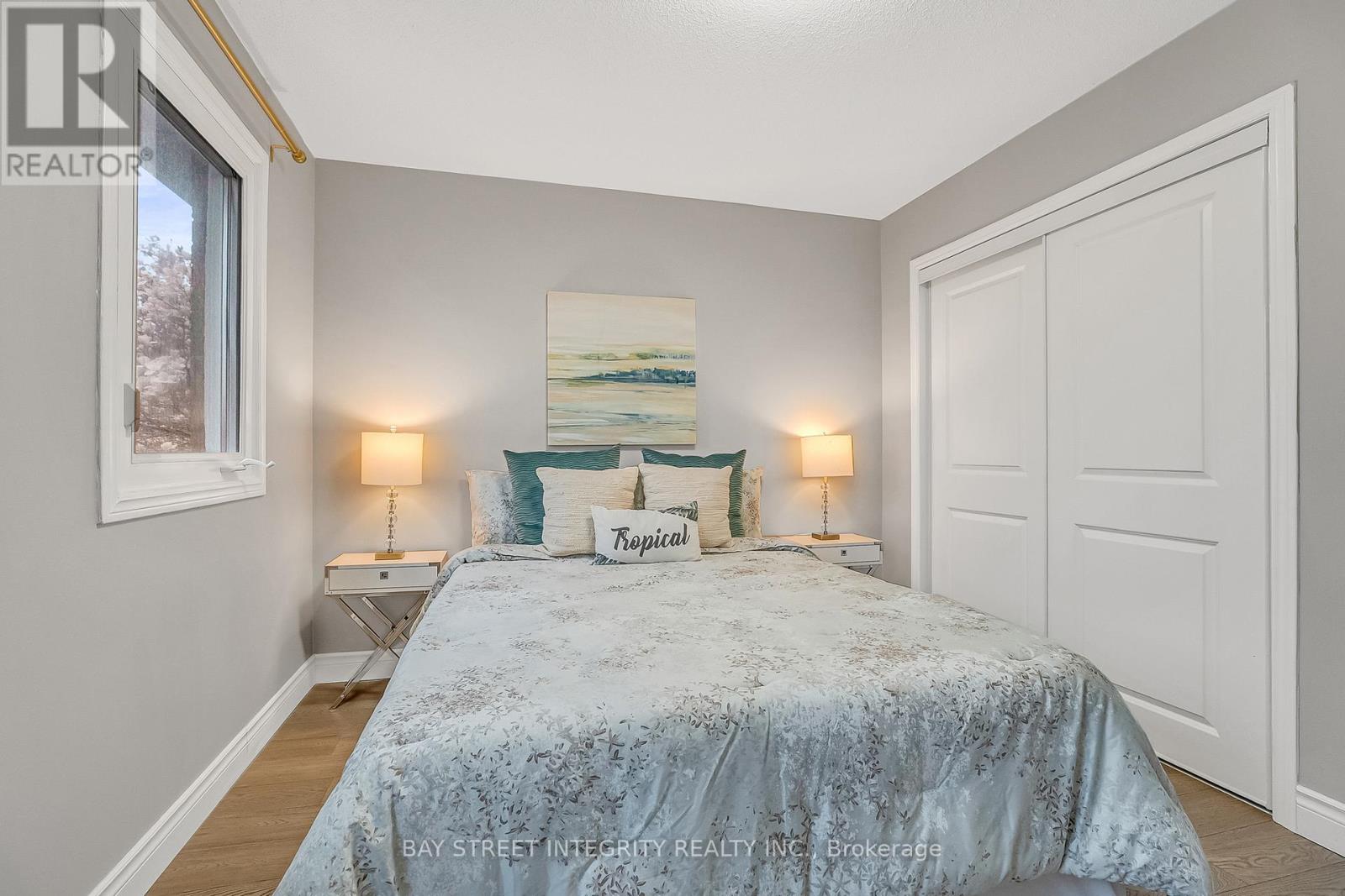 354 WATERSIDE CRESCENT - 30