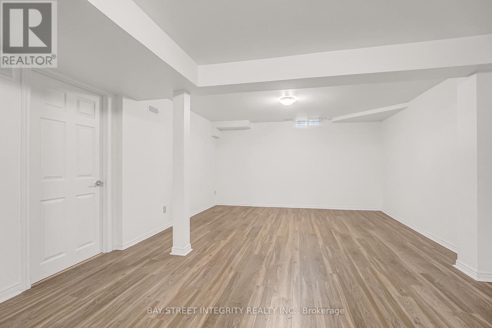 354 WATERSIDE CRESCENT - 34