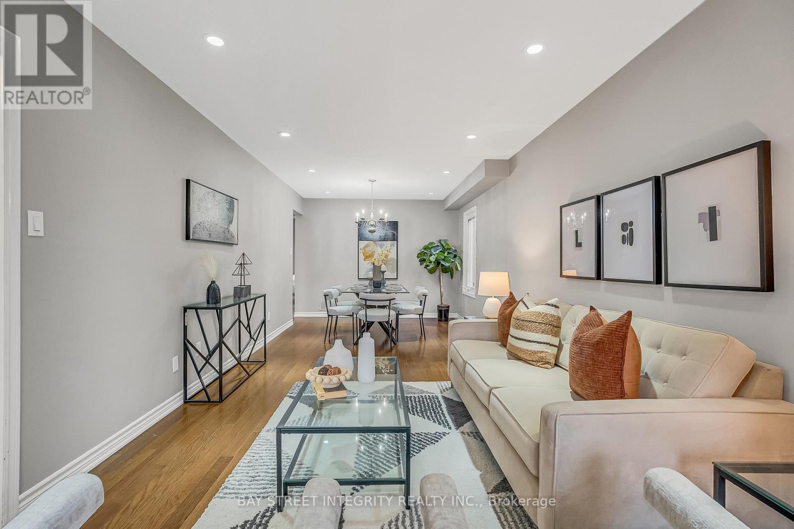 354 WATERSIDE CRESCENT - 8