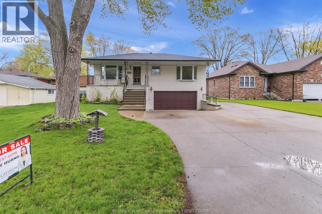 3818 WOODWARD, Windsor, Ontario, N8W2Z3 — Photo 2