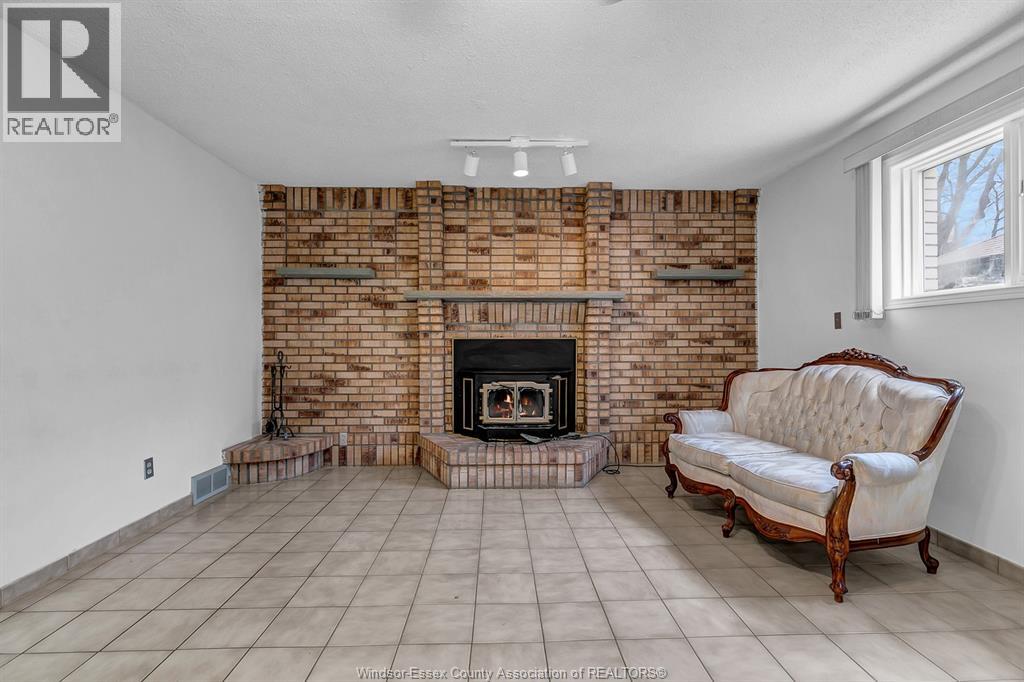 3818 WOODWARD, Windsor, Ontario, N8W2Z3 — Photo 29