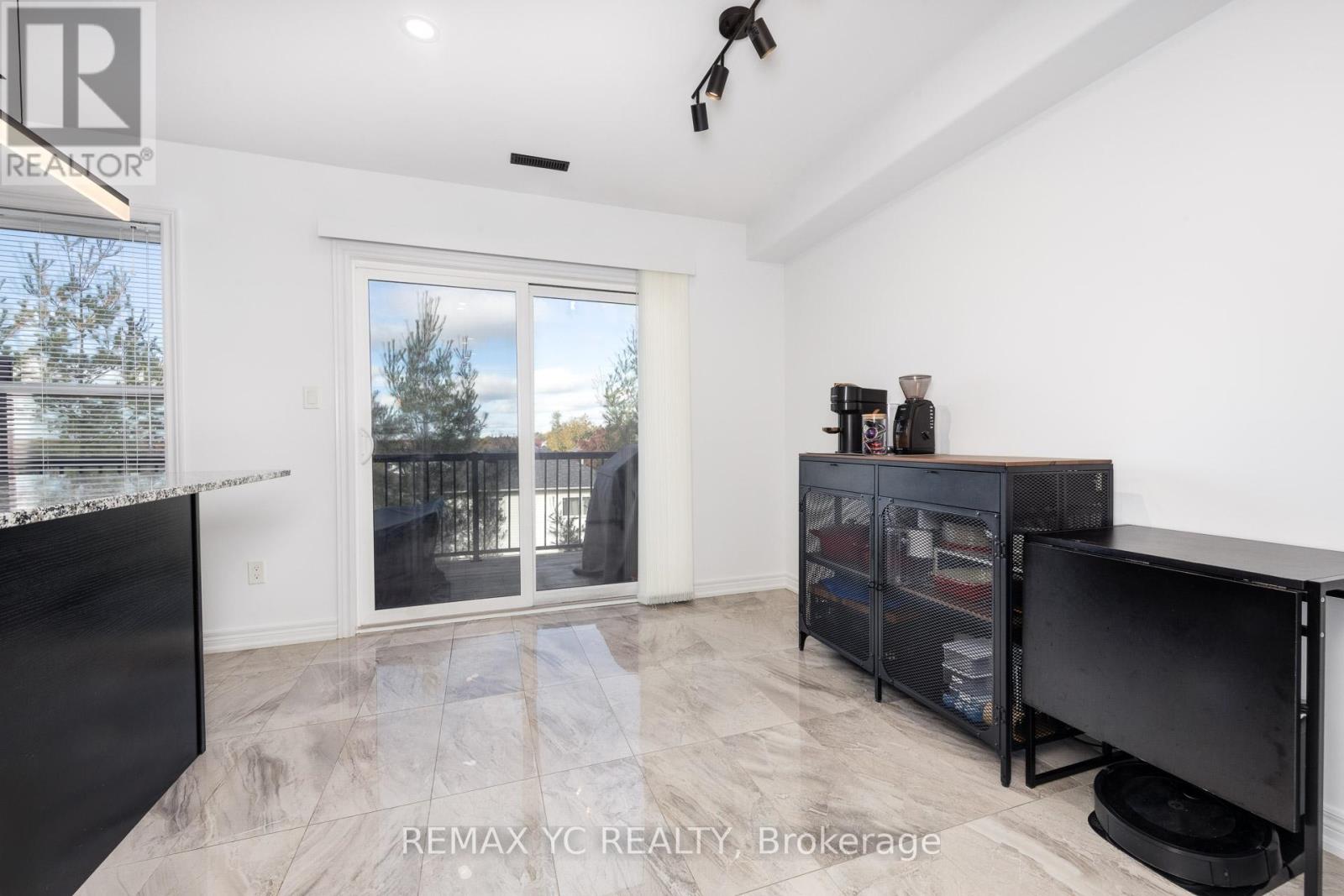 #2 1 LEGGOTT AVENUE - 12