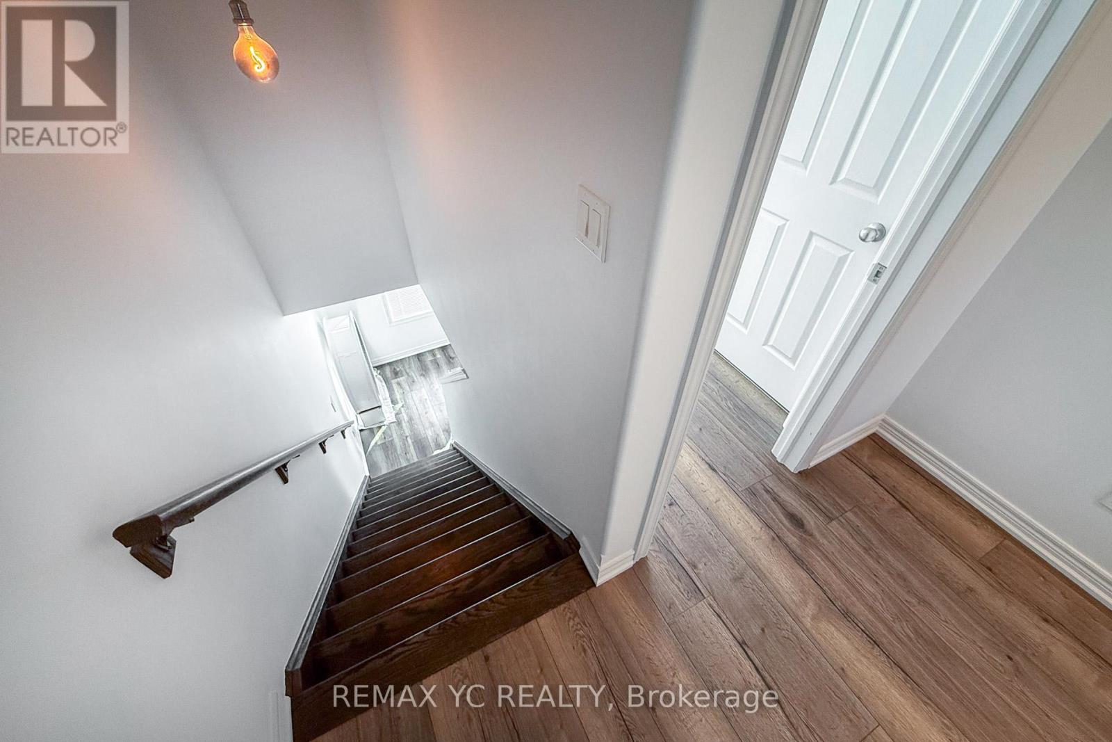 #2 1 LEGGOTT AVENUE - 18