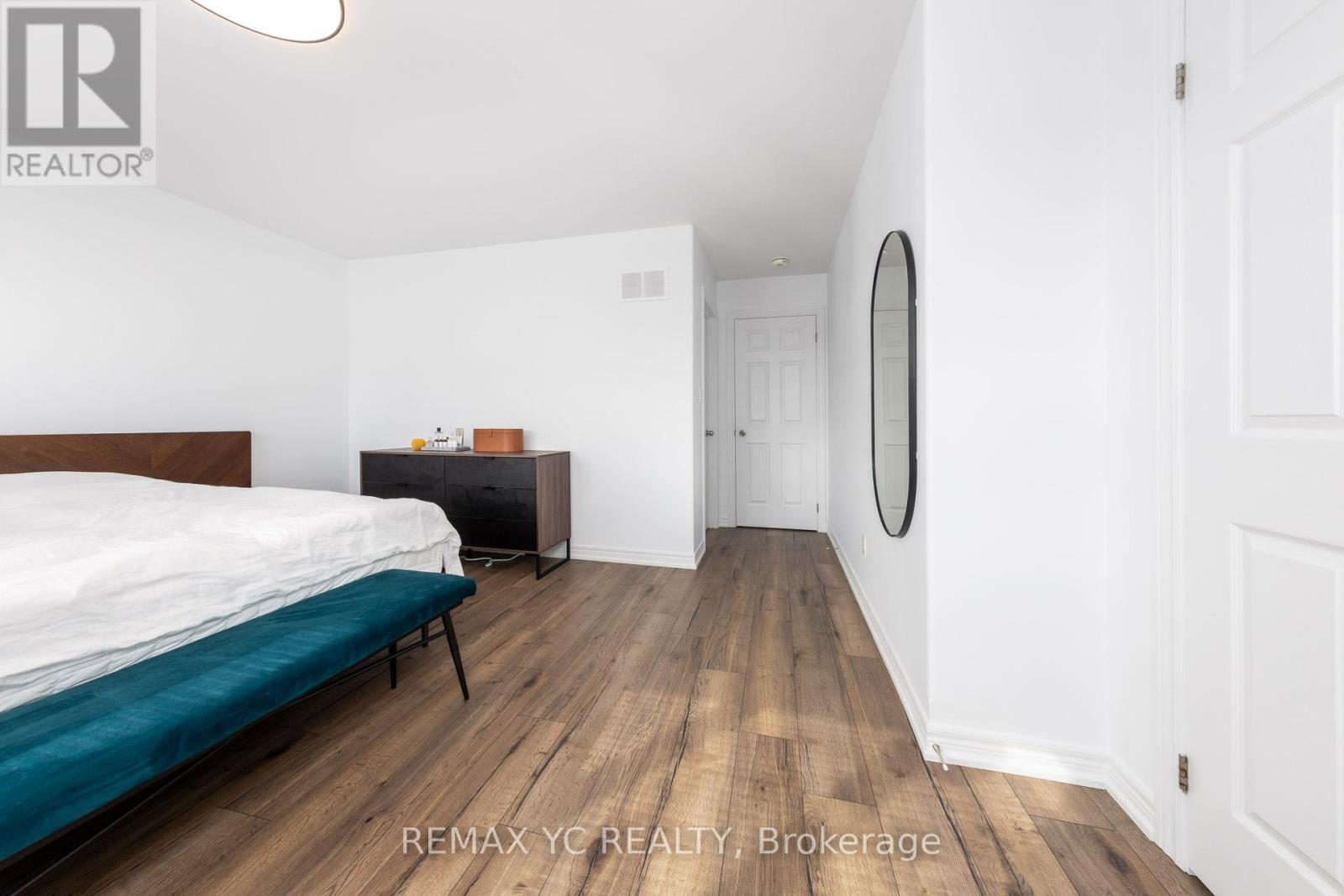 #2 1 LEGGOTT AVENUE - 21