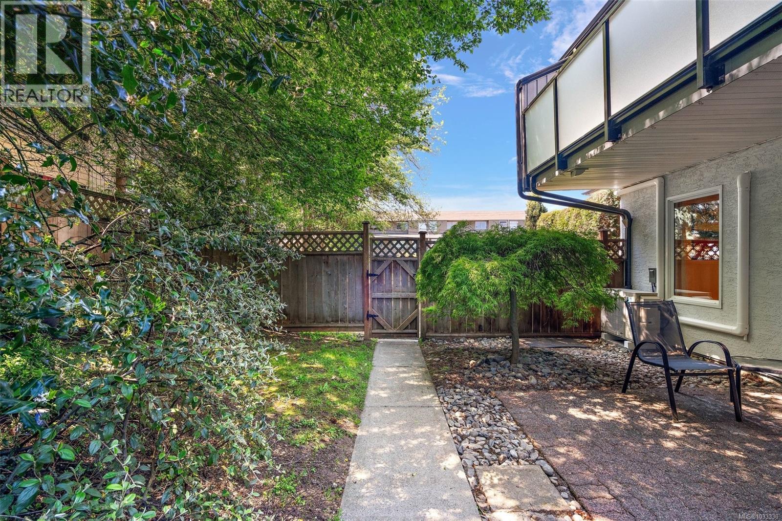 #5 3235 Alder St - 27