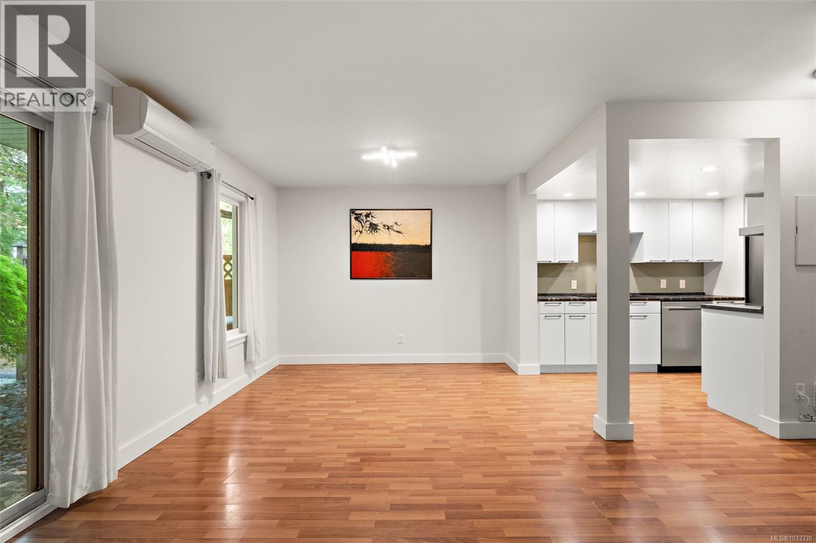 #5 3235 Alder St - 6