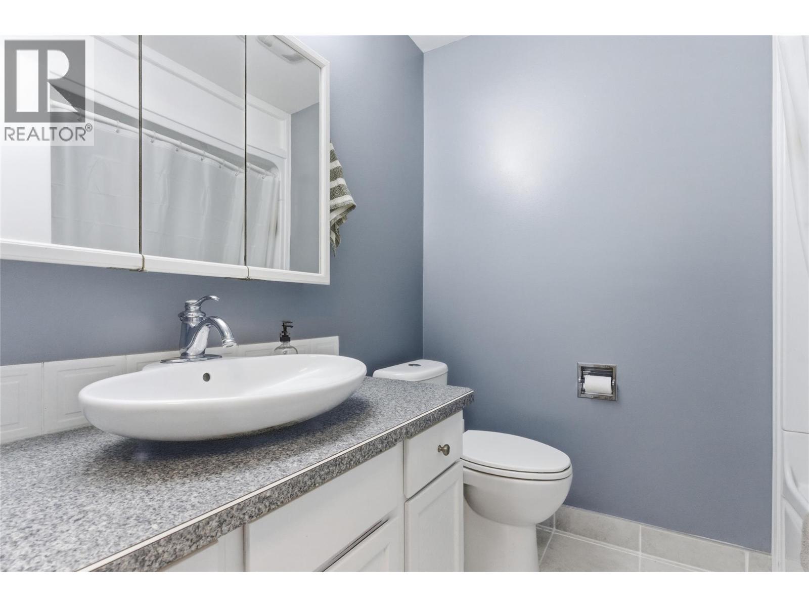 1153 MACLEAN Drive - 16