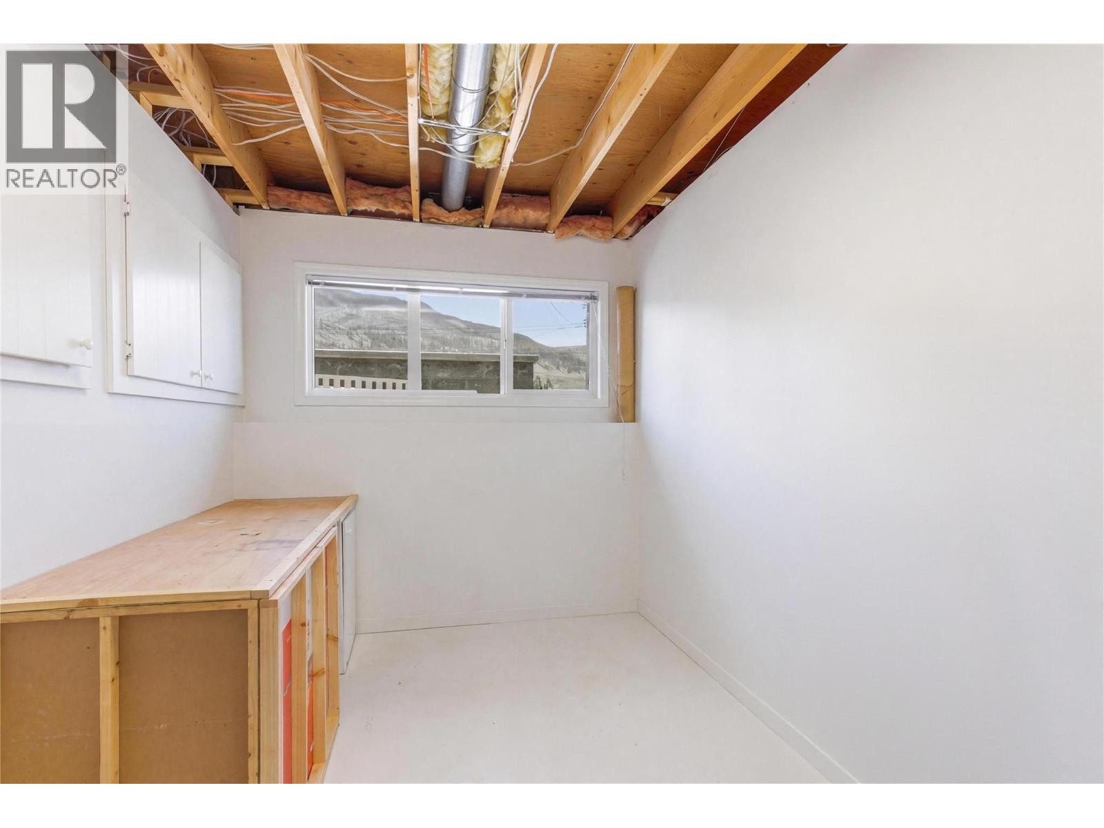 1153 MACLEAN Drive - 22