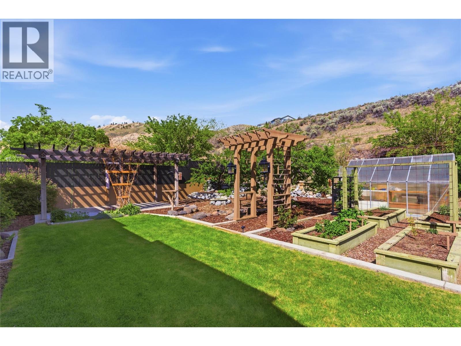 1153 MACLEAN Drive - 31