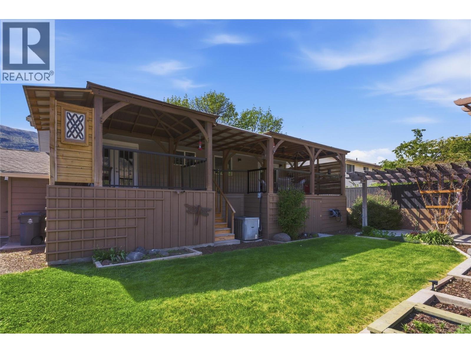 1153 MACLEAN Drive - 36