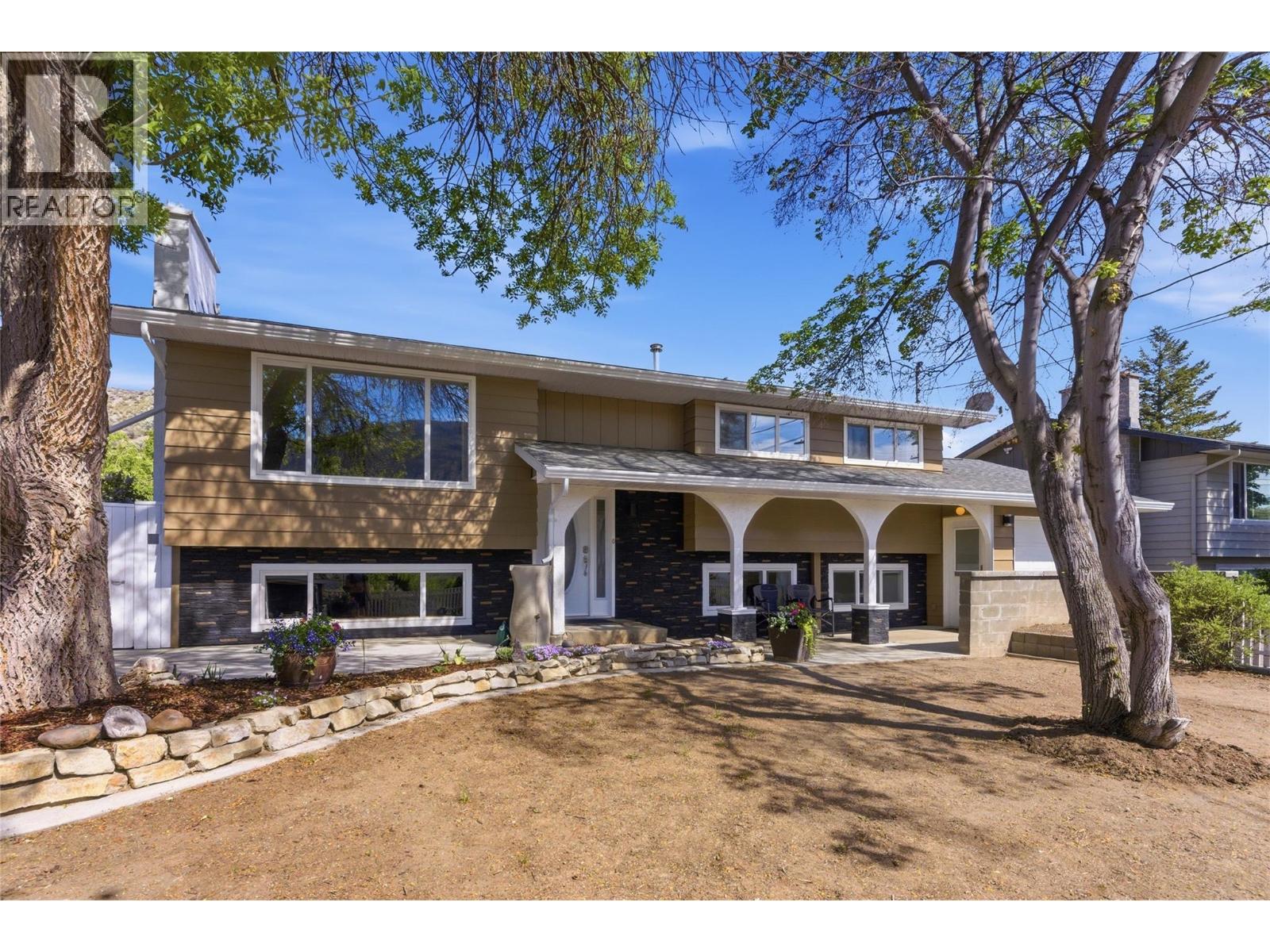 1153 MACLEAN Drive - 45