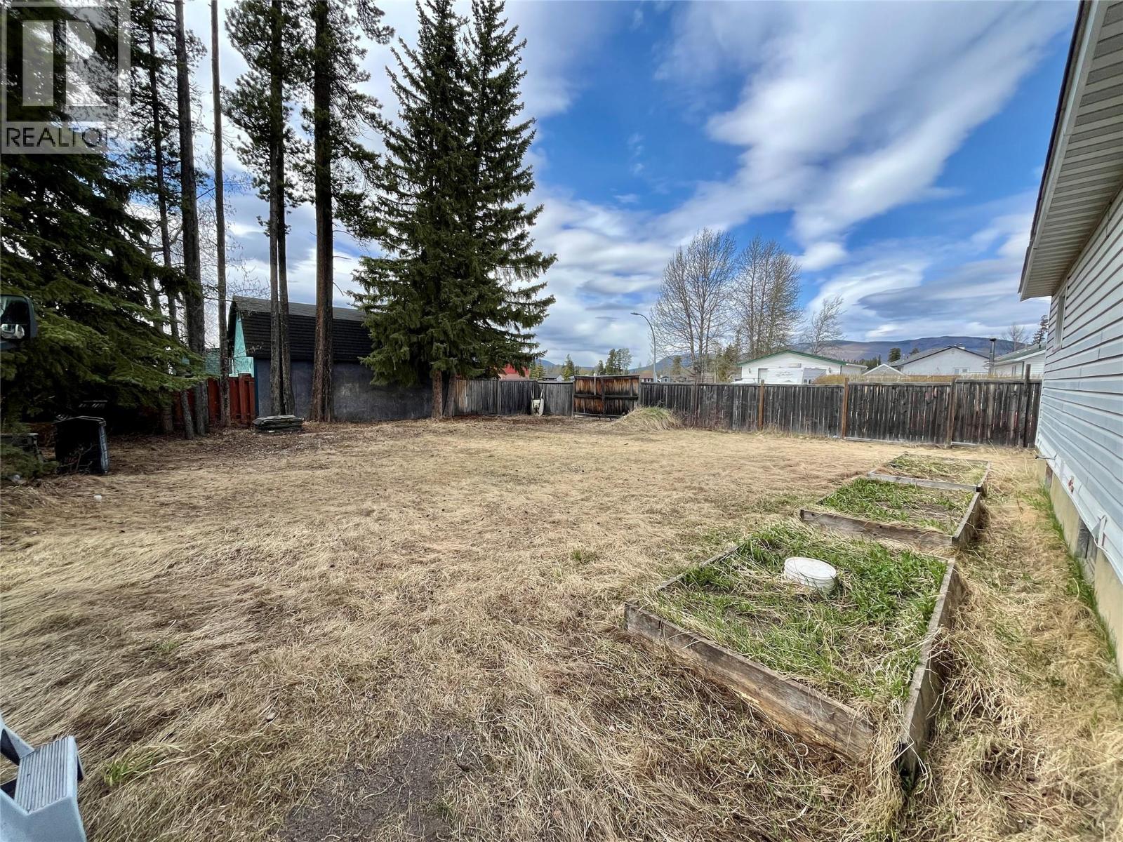 140 Spruce Avenue - 17