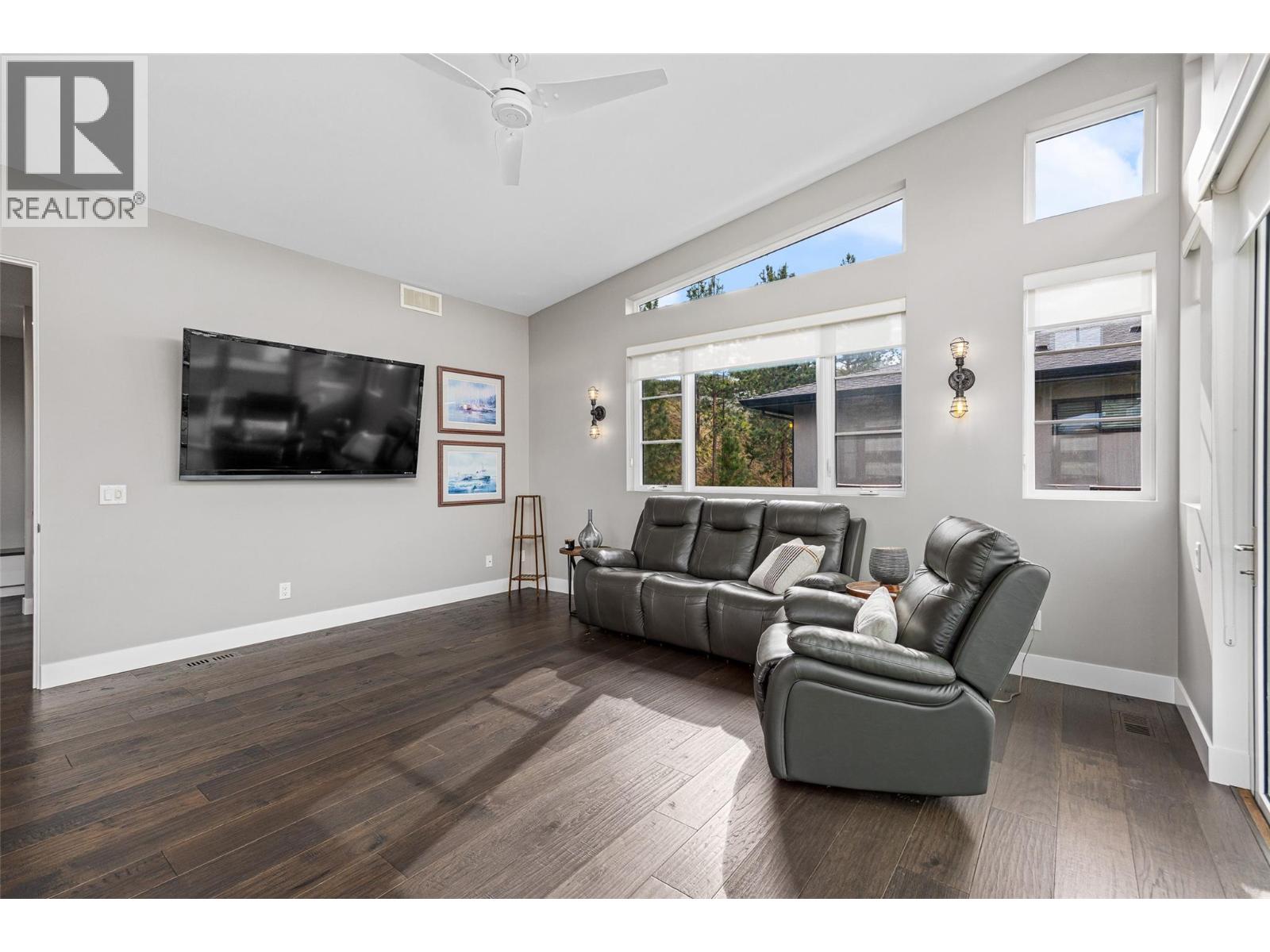 1085 Westpoint Drive, Kelowna