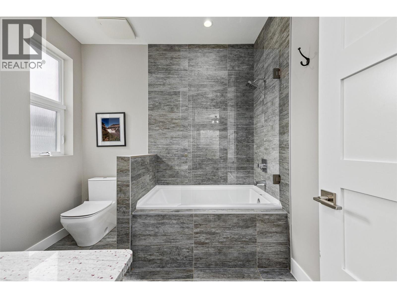 1085 Westpoint Drive - 47
