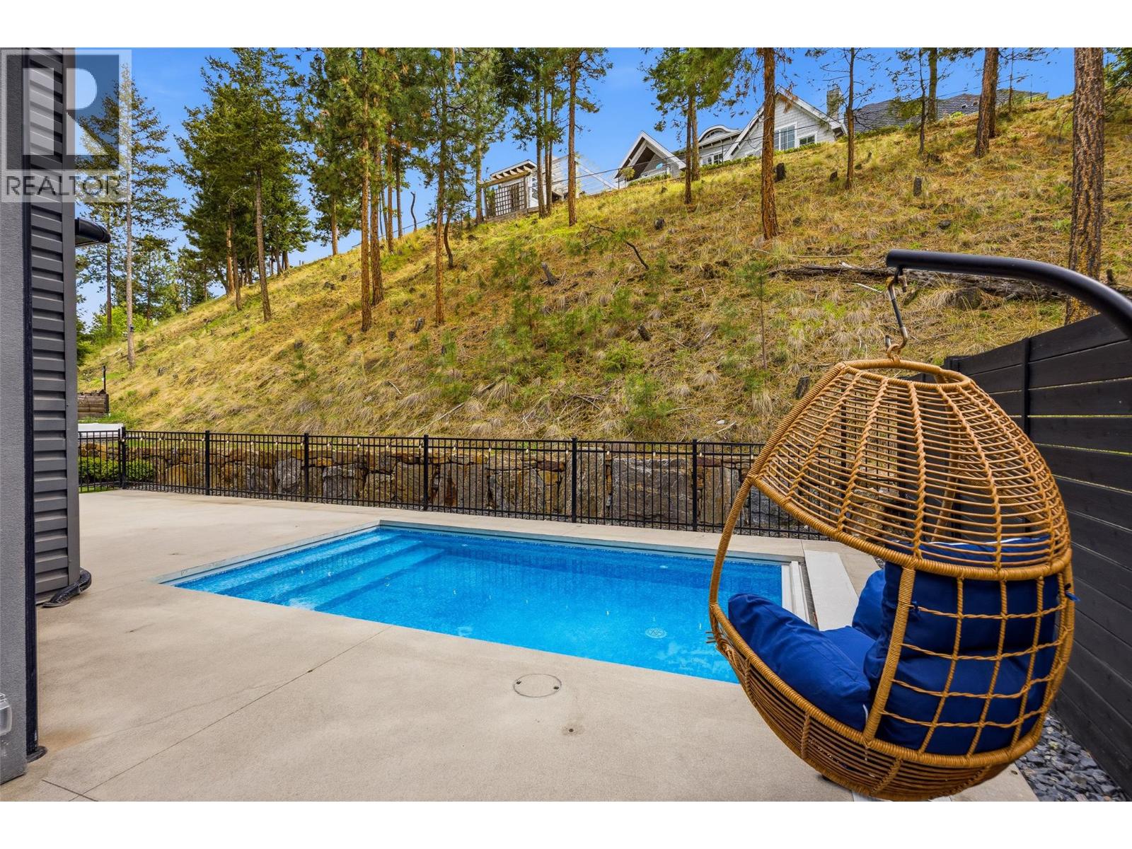 1085 Westpoint Drive, Kelowna
