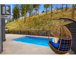 1085 Westpoint Drive, Kelowna, BC V1W4Z9 Photo 56