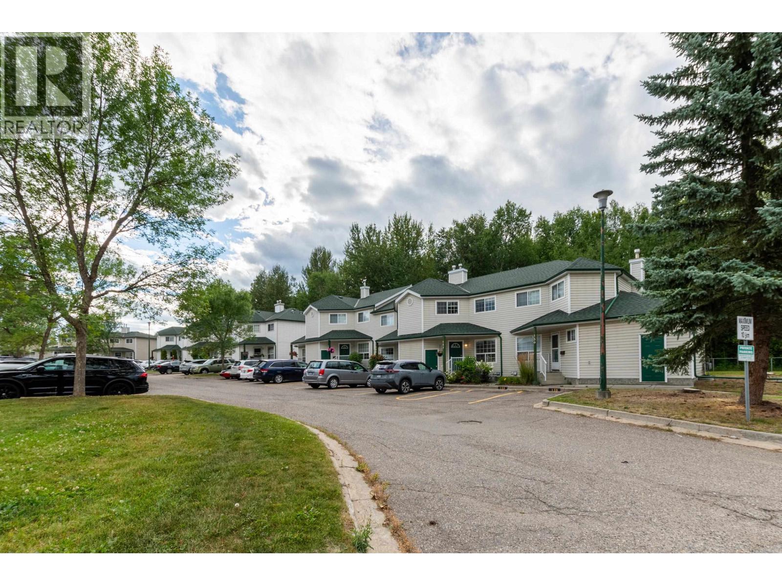 #157 3233 MCGILL CRESCENT - 19