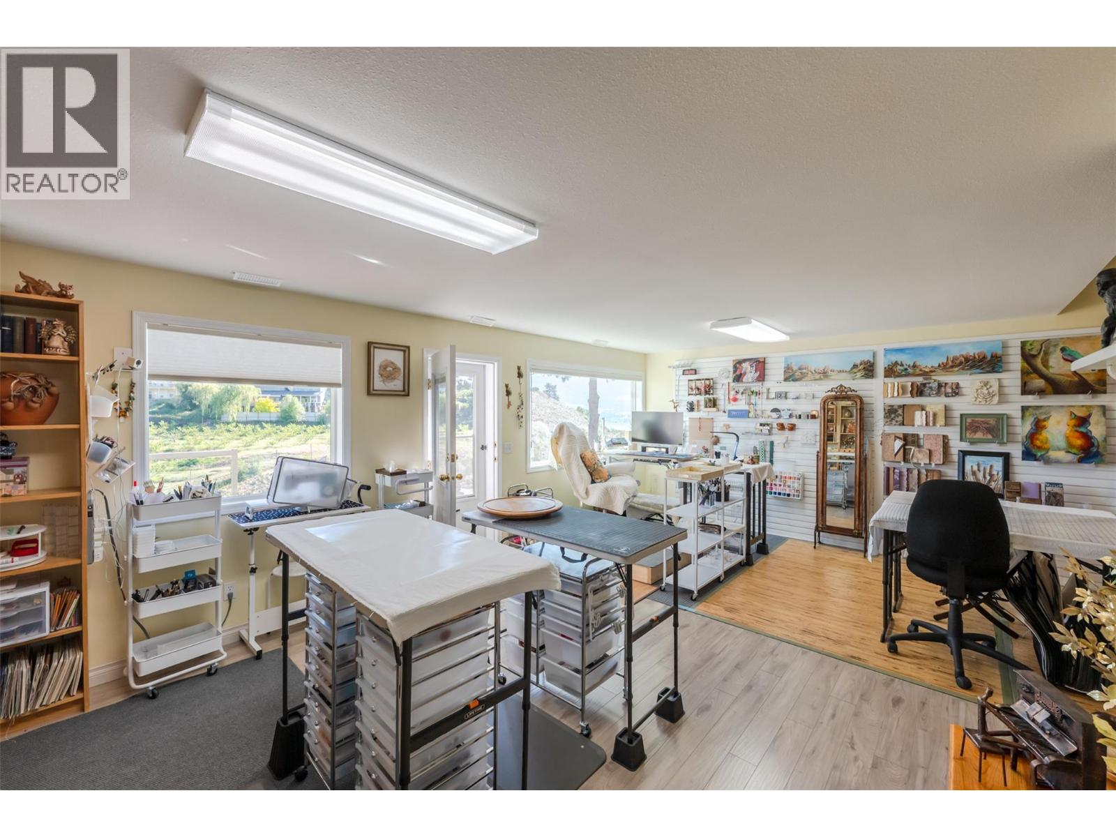 7110 Hespeler Road Unit# 9, Summerland