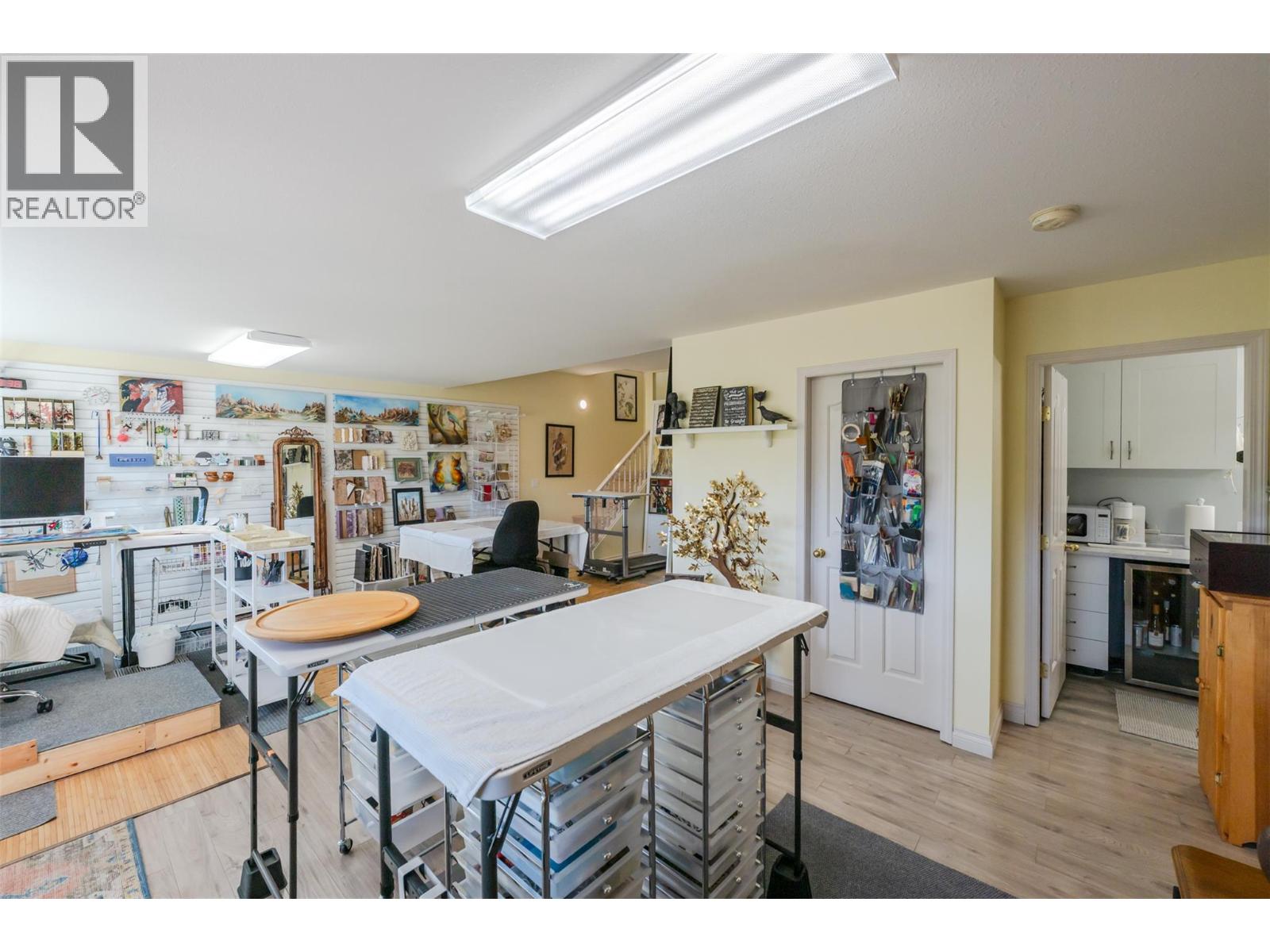 7110 Hespeler Road Unit# 9, Summerland
