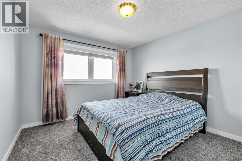 215 Edgevalley Mews - 31