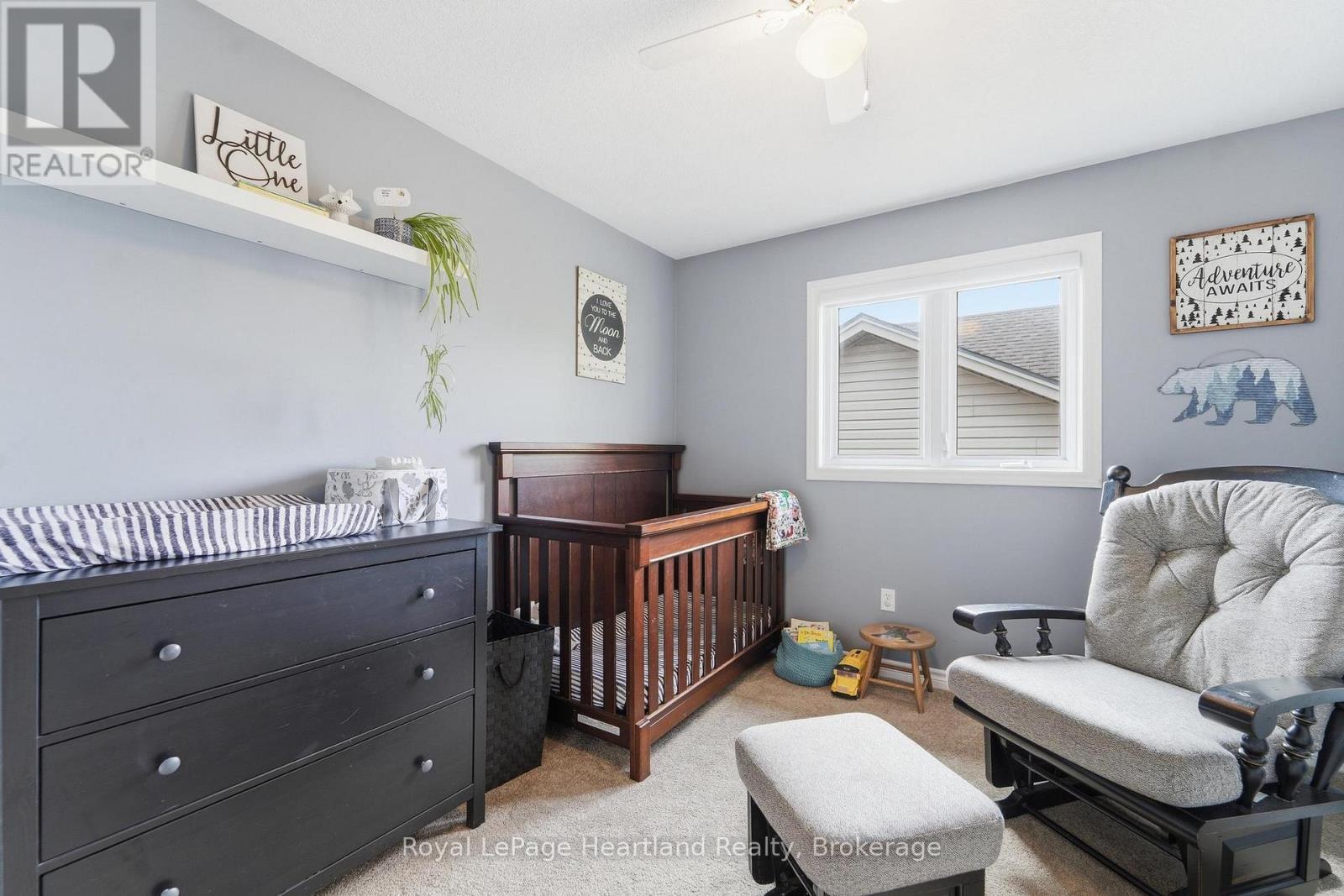 3-59 EAGLE DRIVE - 35