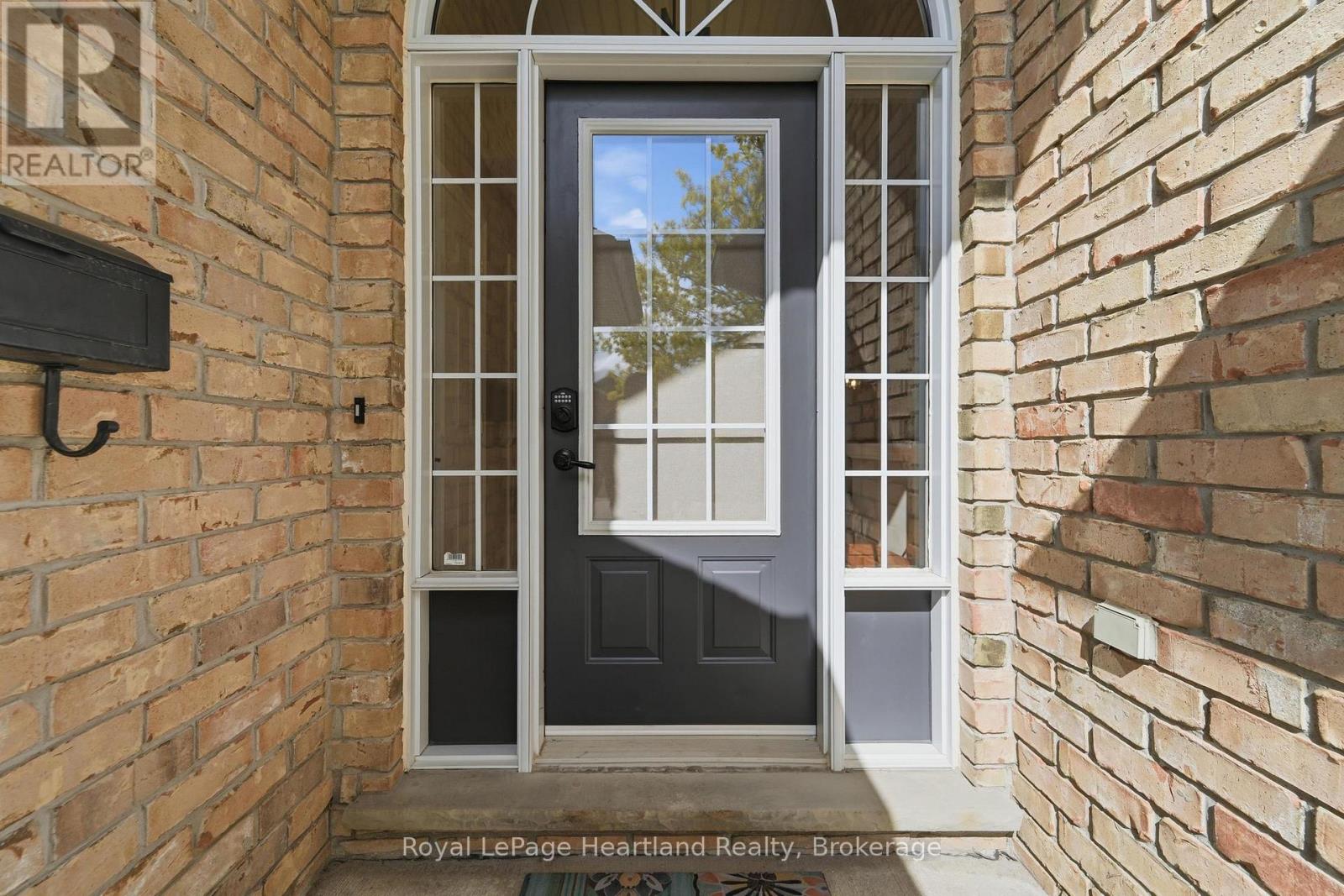 3-59 EAGLE DRIVE - 5