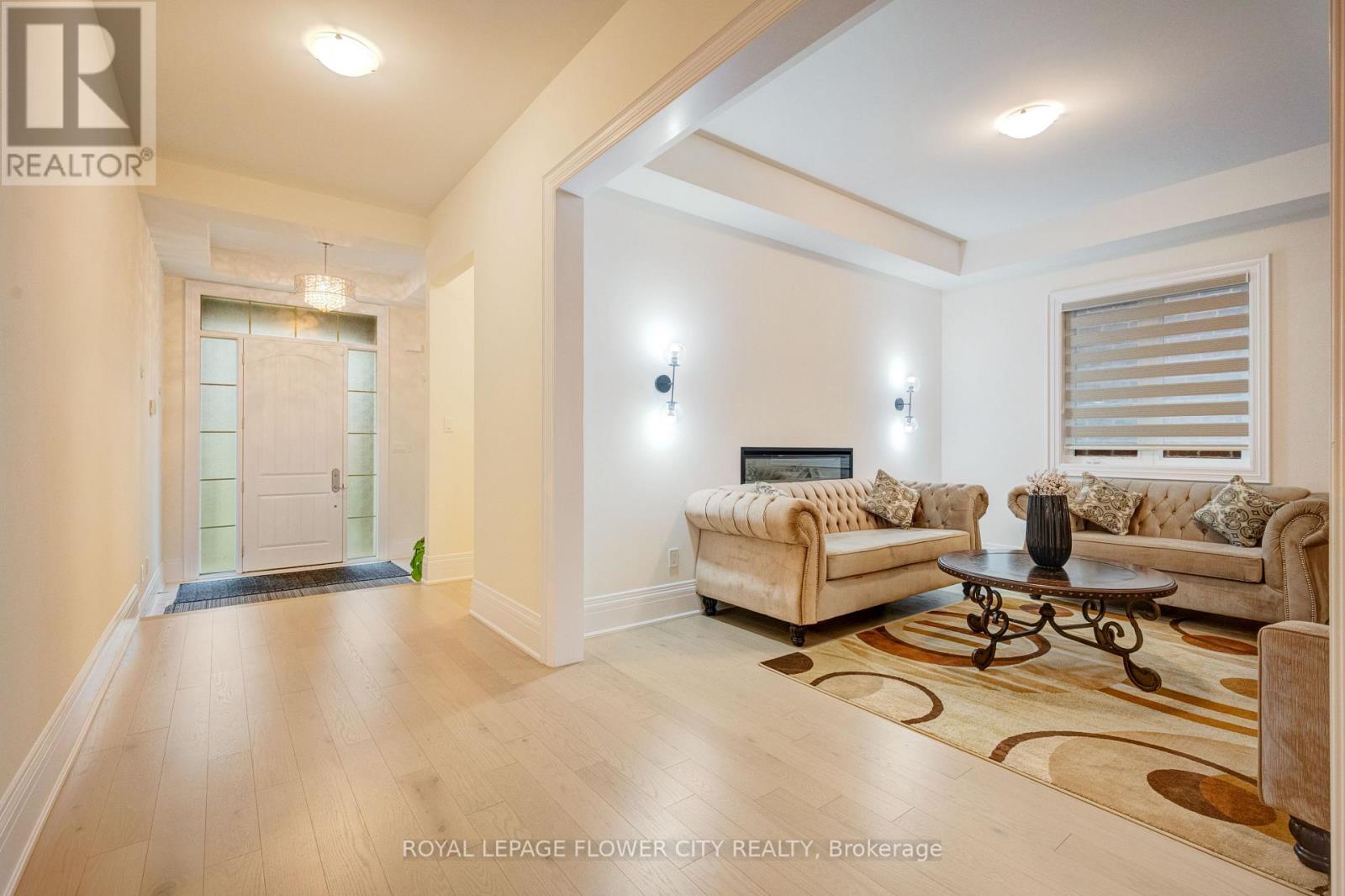 20 SERAVILLE STREET - 5