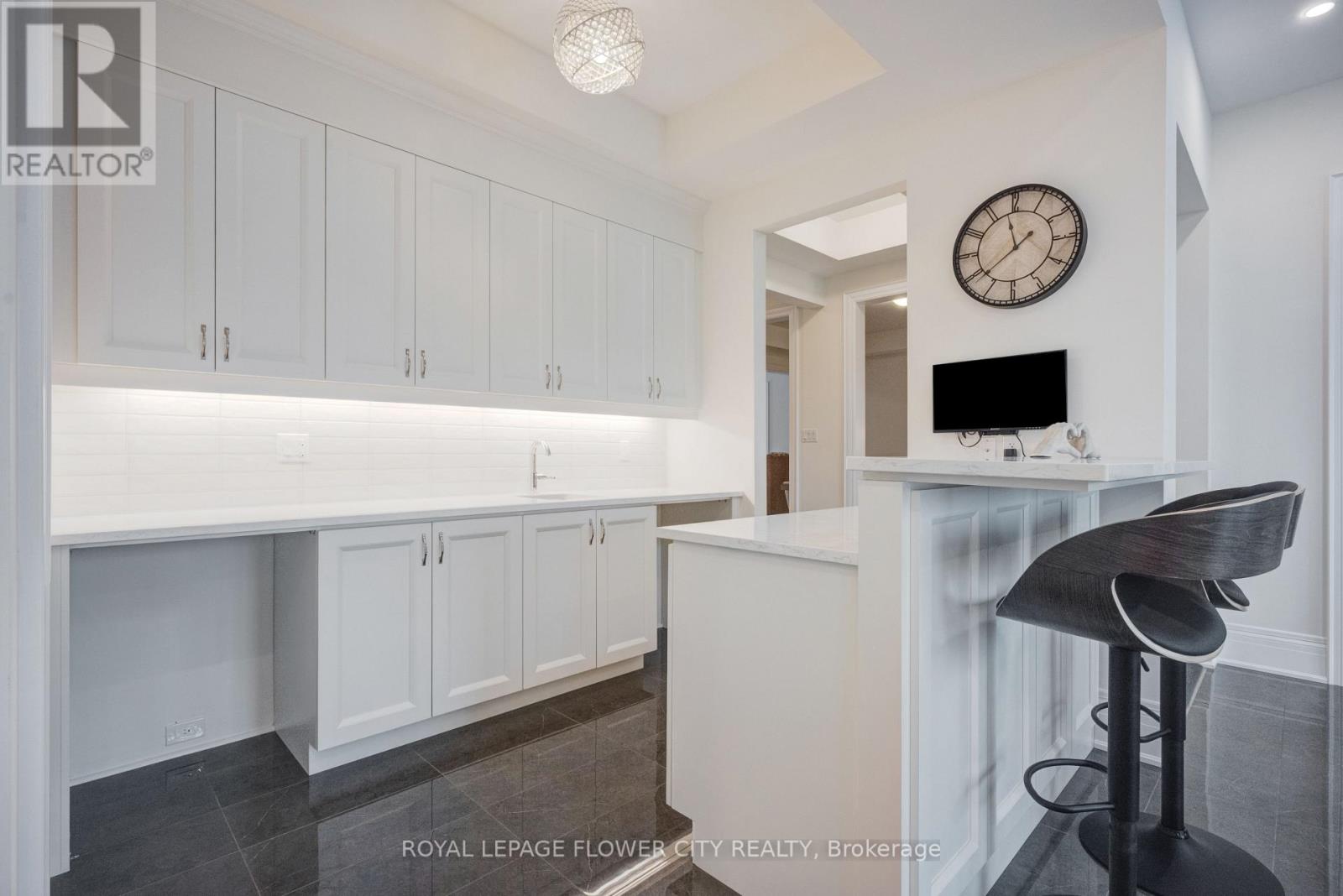 20 SERAVILLE STREET - 17
