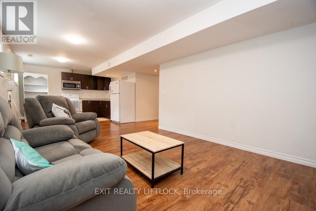 2679 FOXMEADOW ROAD - 36