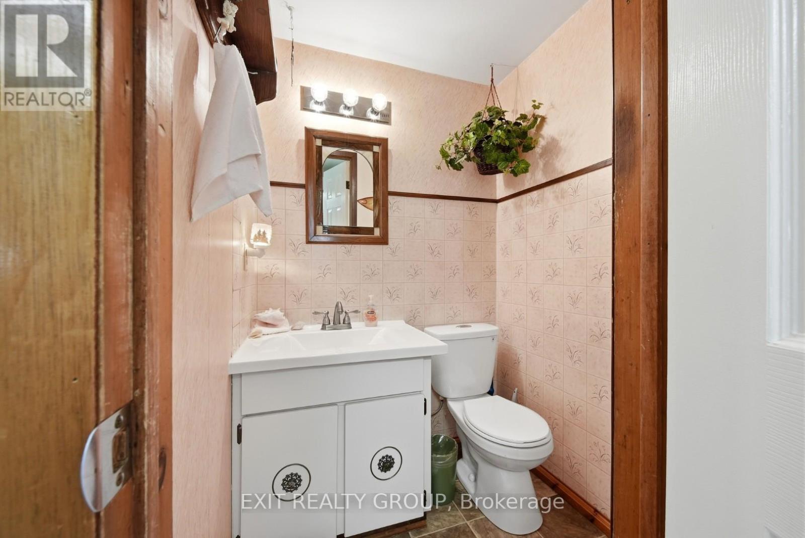 291 TUFTSVILLE ROAD - 21