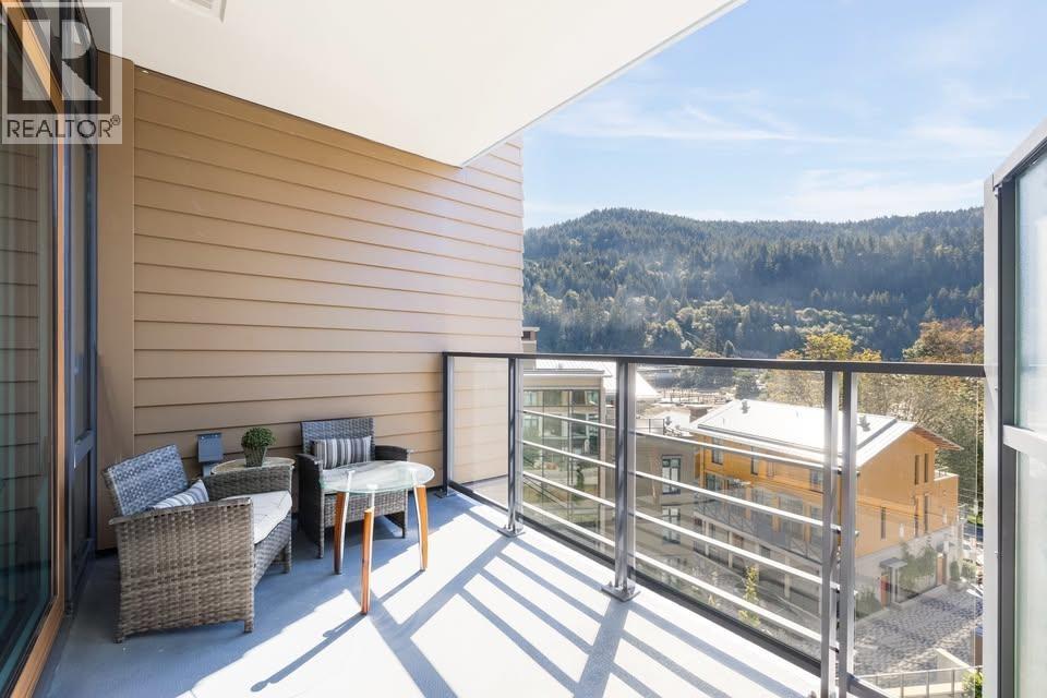 504 6687 NELSON AVENUE, West Vancouver