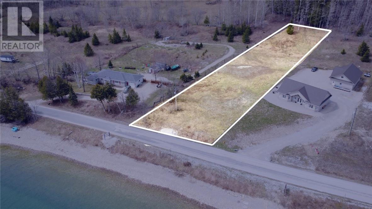 99 Lighthouse Road, Gore Bay — photo 2