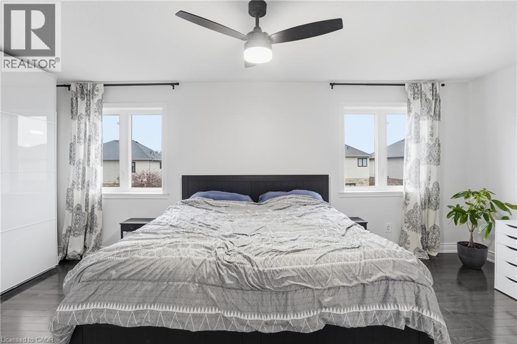 258 FALL FAIR Way, Binbrook, Ontario, L0R1C0 — Photo 6