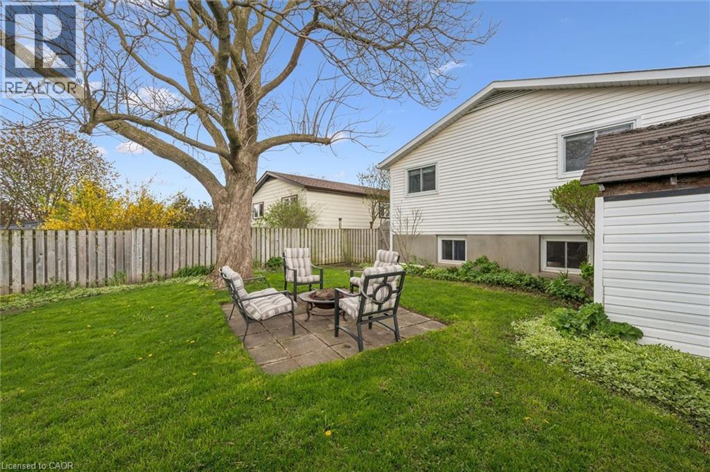 49 BROKEN OAK Crescent, Kitchener, Ontario, N2N1N8 — Photo 33