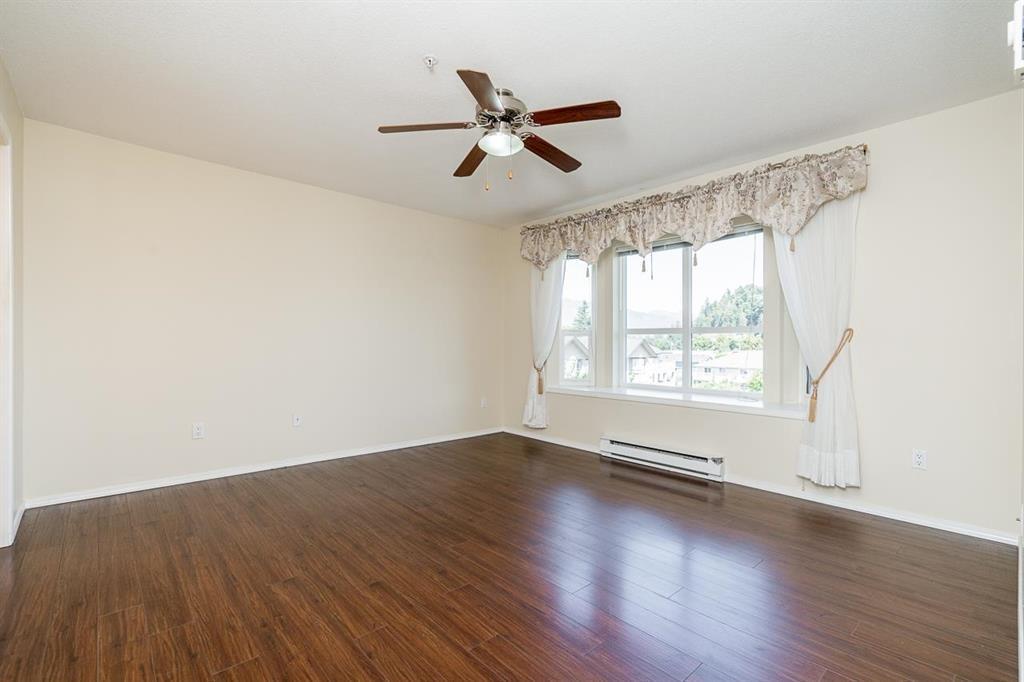 407 46693 YALE ROAD, Chilliwack Proper East, Chilliwack
