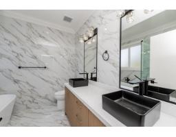2 14259 Park Drive, Surrey, BC V3R5P1 Photo 36