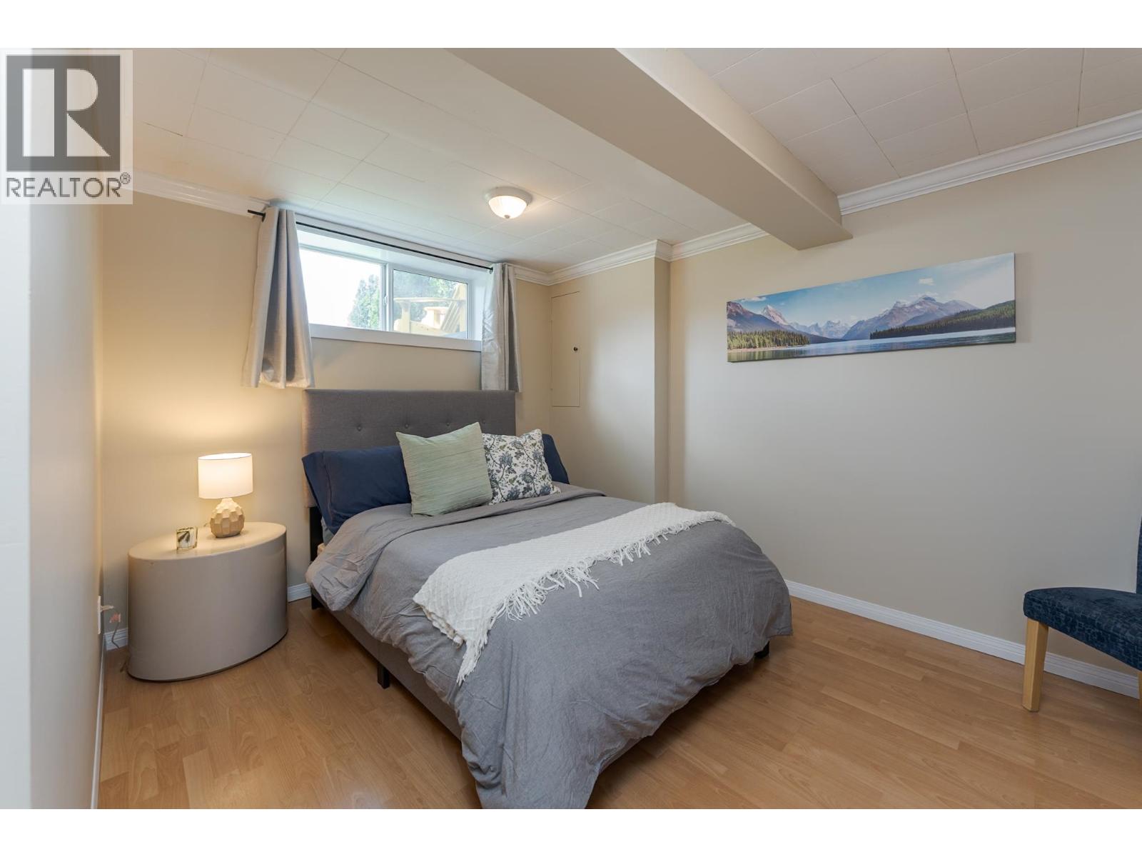 1126 STIRLING DRIVE - 28